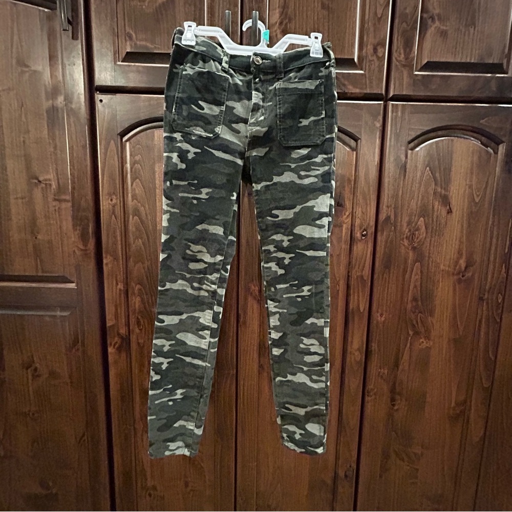 Anthropologie Green Camouflage Skinny Pants